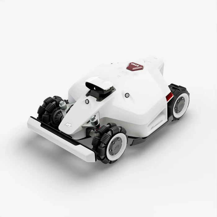 LUBA 2 AWD 3000 robot tondeuse