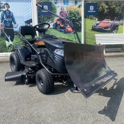 Tracteur tondeuse Black Edition PRO 228/108 Twin HS avec pack hiver 120 Plus