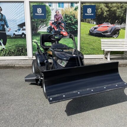 Black Edition Stiga tracteur tondeuse Pro 155/98 SD mit Winterpaket