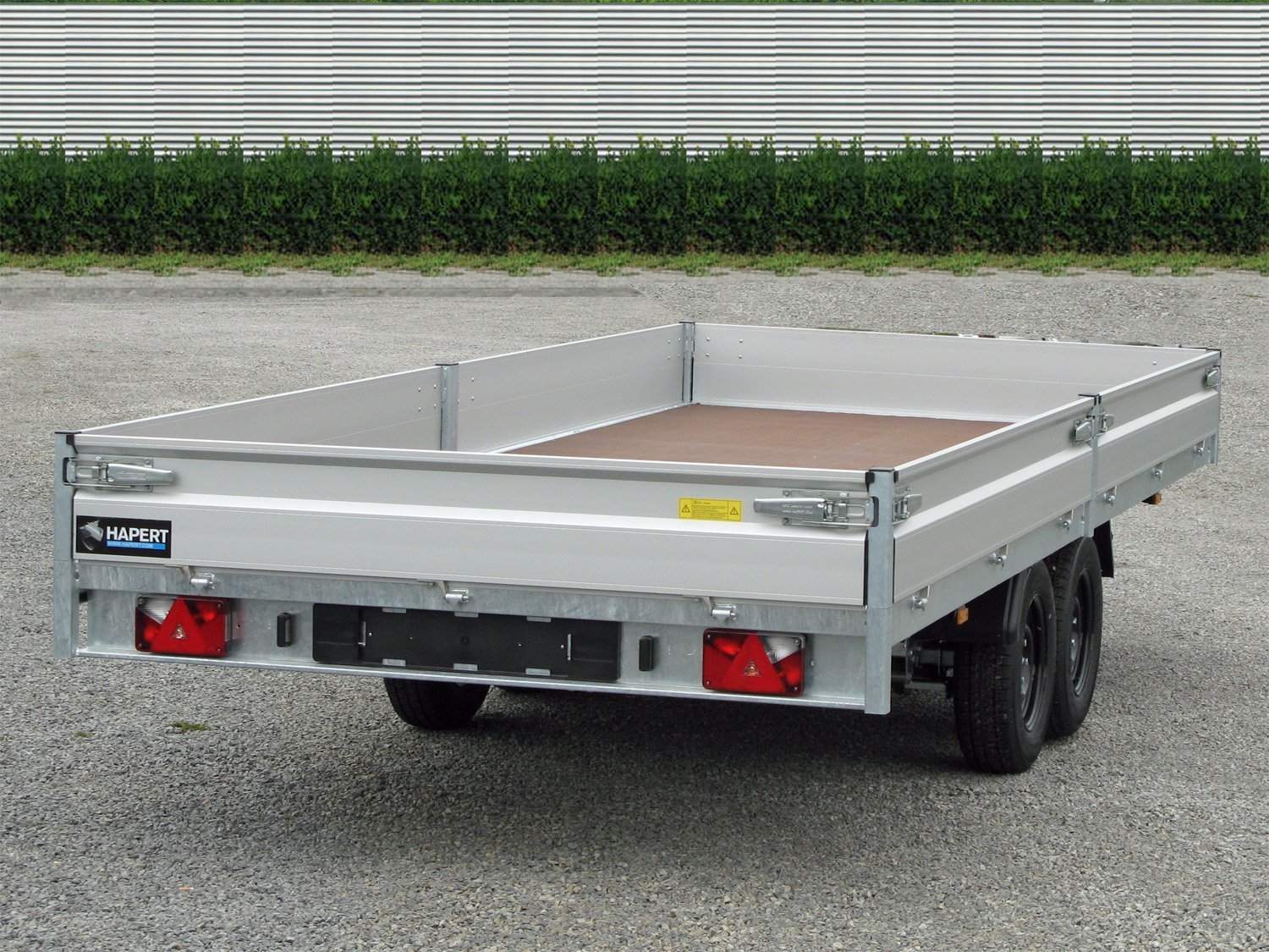 Remorque plateau Hapert Azure H-2 3500 5050 x 2000 à suspension parabolique et châssis bas