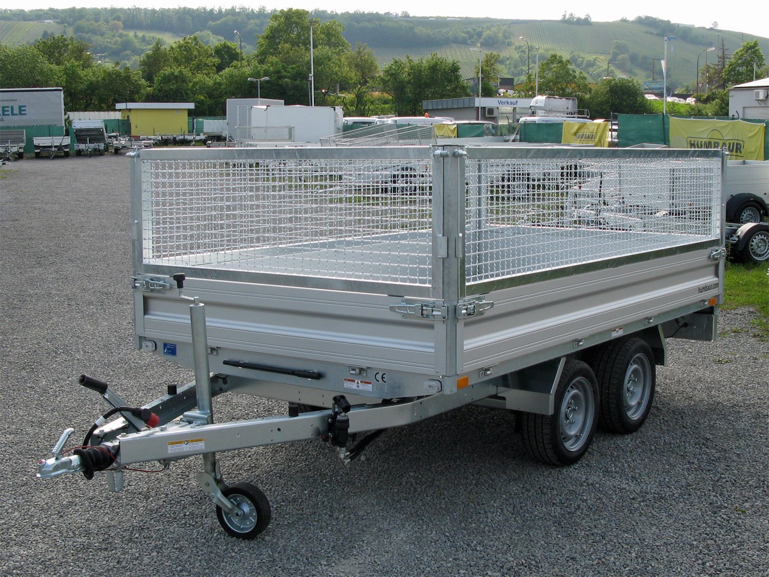 Remorque benne arrière Humbaur HUK 273117 avec pompe électrique et rehausse grillagée