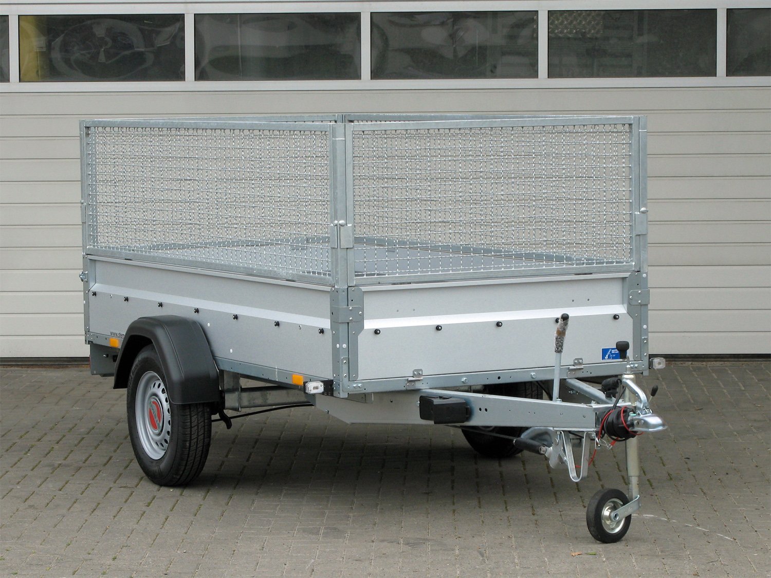 Remorque STEMA STL 1300 O2 13-25-13.1 COC avec rehausse grillagée 600 mm