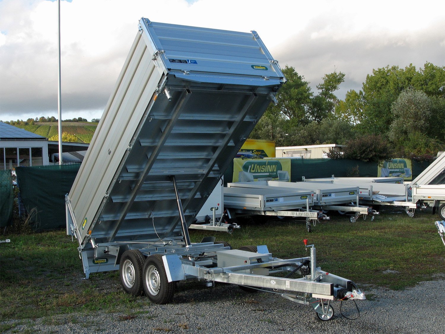 Remorque tribenne Unsinn UDK 3017-30-14 avec pompe électrique et rehausse aluminium 550 mm