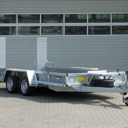 Remorque porte-engins Variant 3516 B3 avec suspension parabolique et hauteur 29 cm